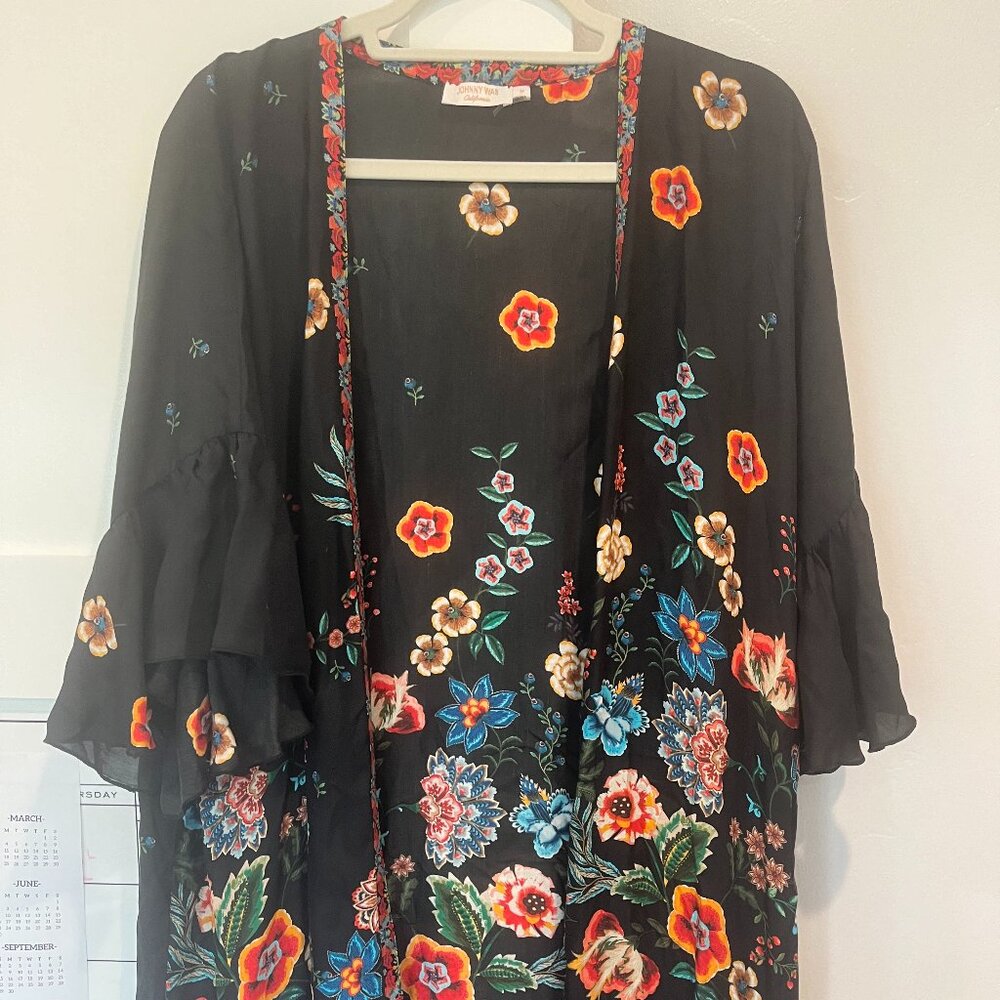 Johnny Was Kimono MEDIUM . Excellent condition.